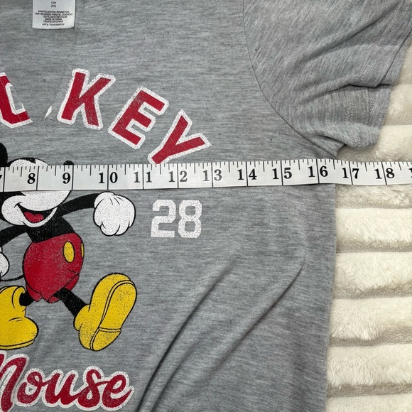 4/25$ DISNEY Mickey Mouse Short Sleeve Tee with Front Tie Gray Size Juniors 3 5 - Picture 5 of 6